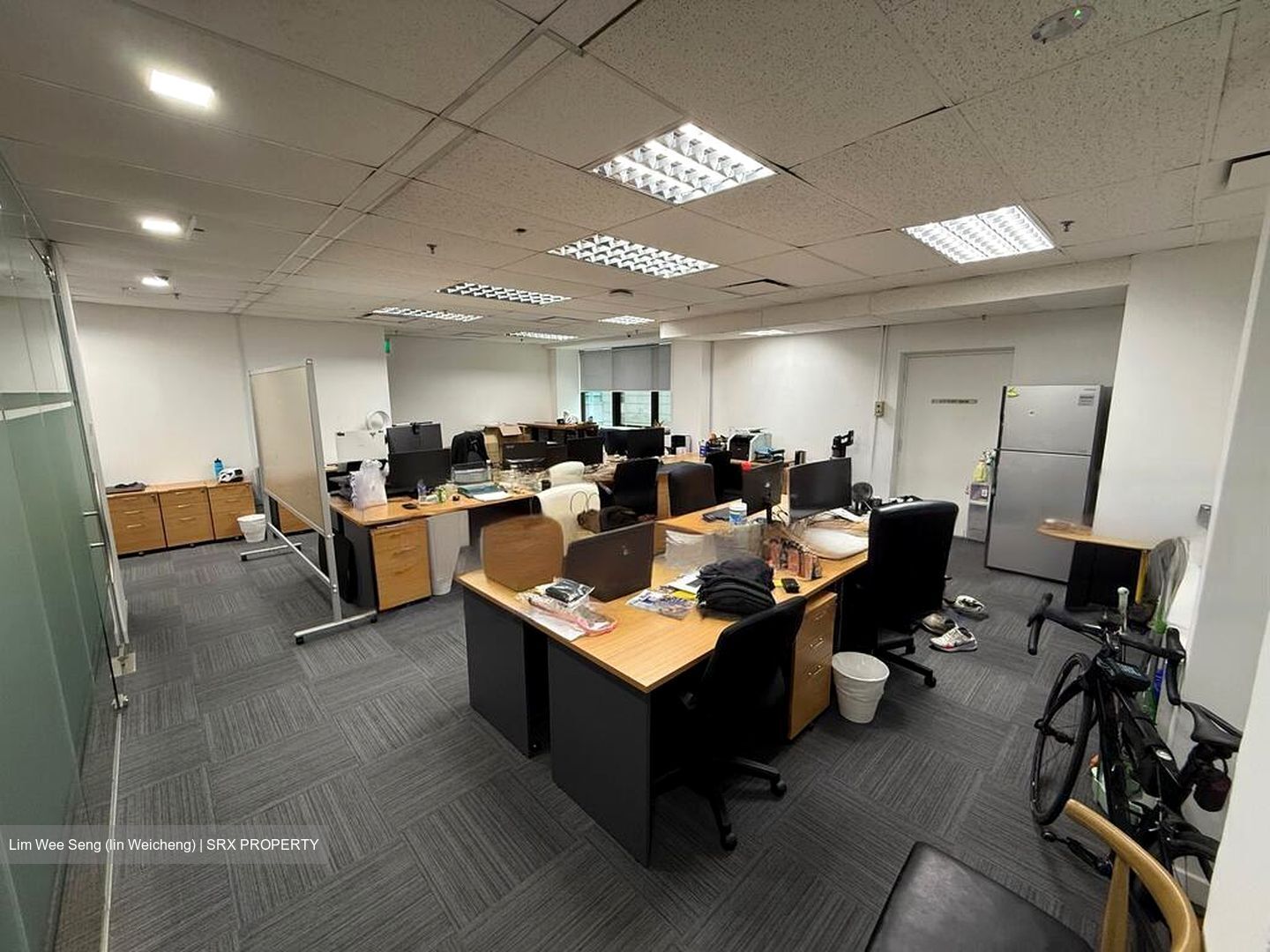 Royal Brothers Building (D1), Office #459614511